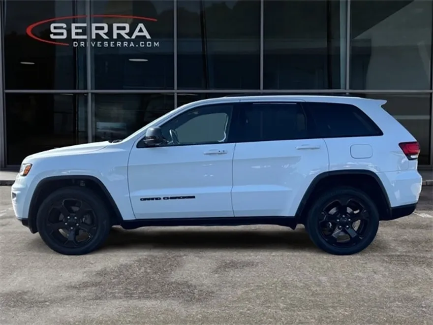 2018 Jeep Grand Cherokee Laredo Upland photo 1