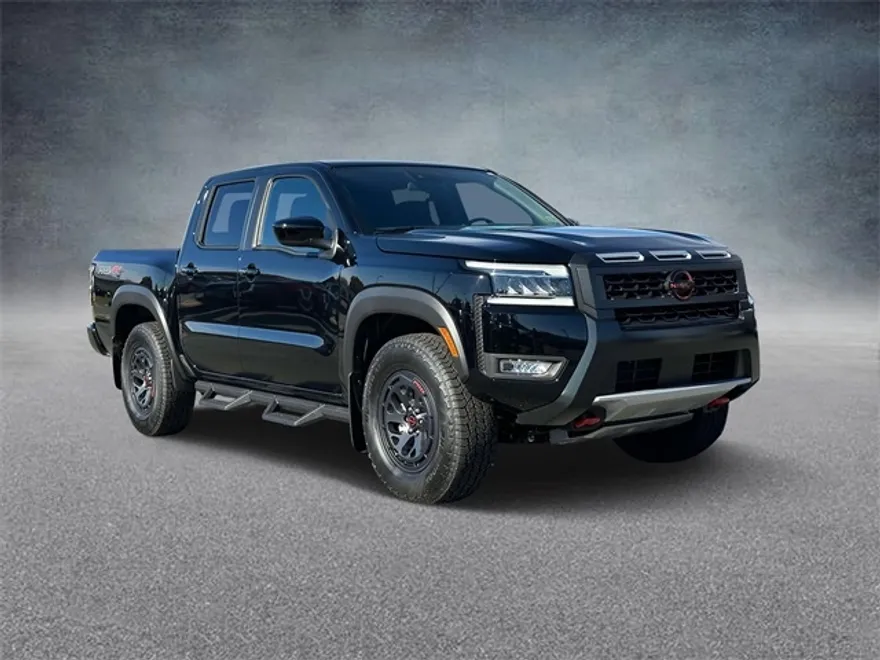 2025 Nissan Frontier PRO-4X photo 1