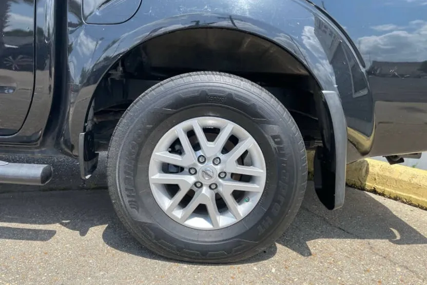 2018 Nissan Frontier SV photo 1