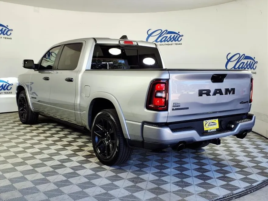 2025 Ram 1500 Laramie photo 1