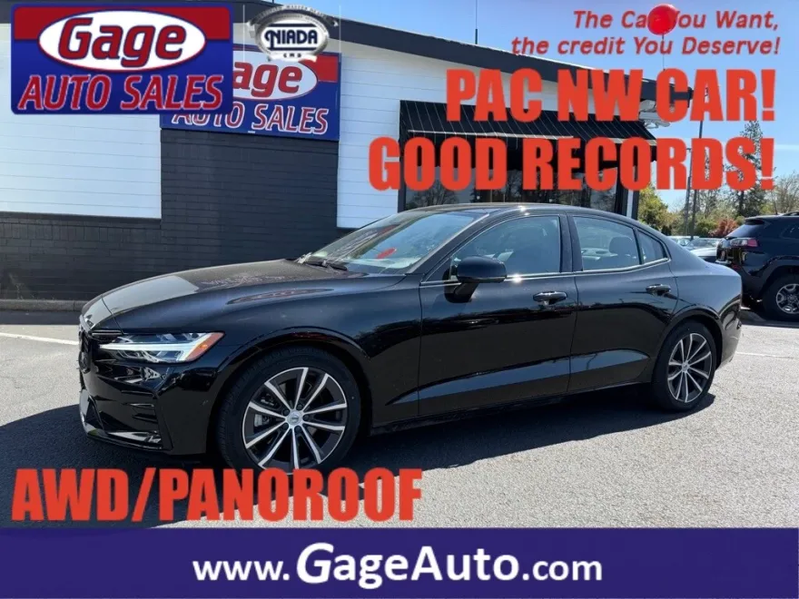 2022 Volvo S60 B5 Momentum photo 1