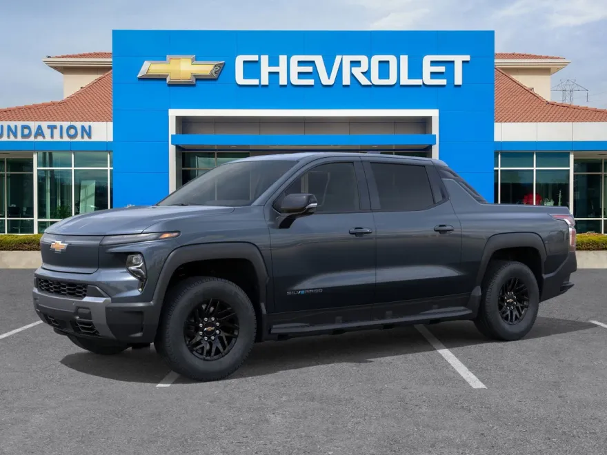 2026 Chevrolet Silverado EV LT photo 1