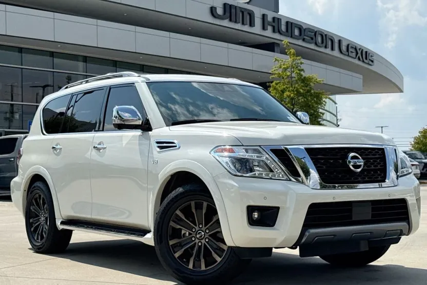 2020 Nissan Armada Platinum photo 1