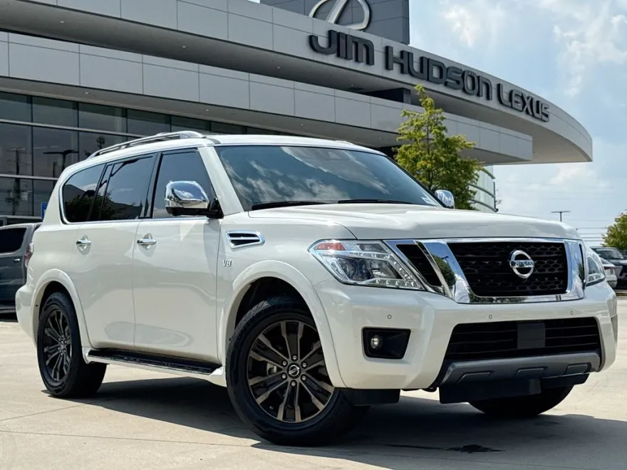 2020 Nissan Armada Platinum photo 1