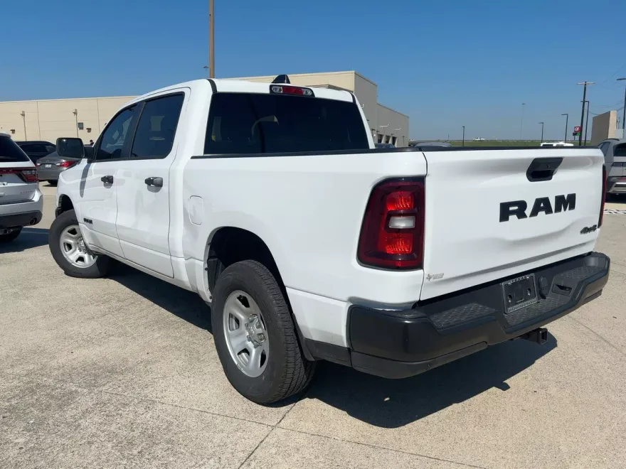 2025 Ram 1500 Tradesman photo 1