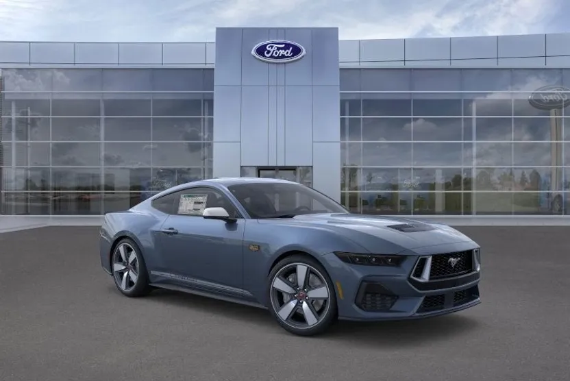 2025 Ford Mustang GT Premium photo 1