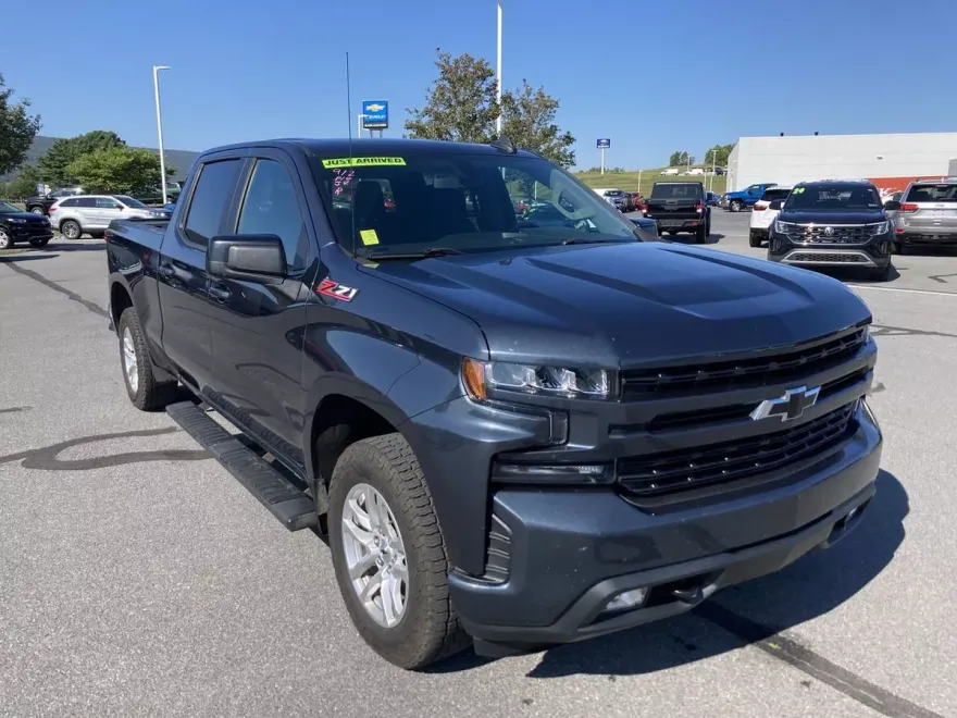 2019 Chevrolet Silverado 1500 RST photo 1