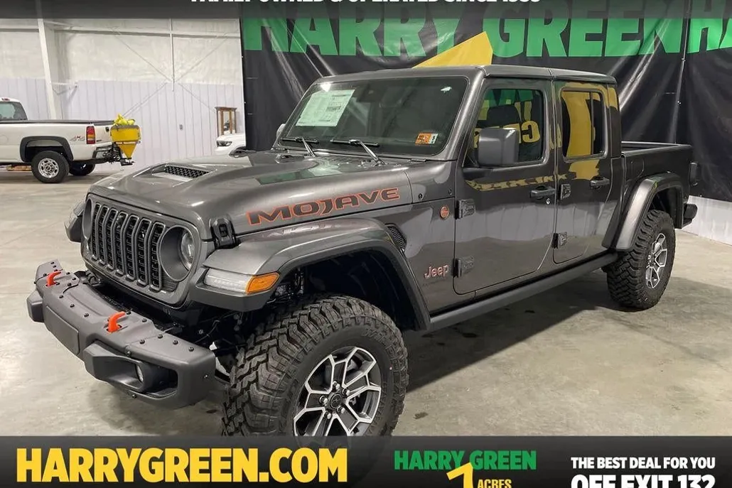 2025 Jeep Gladiator Mojave photo 1