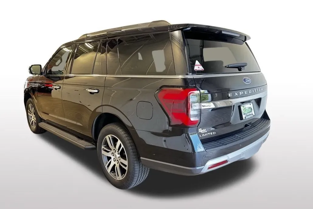 2024 Ford Expedition Limited photo 1