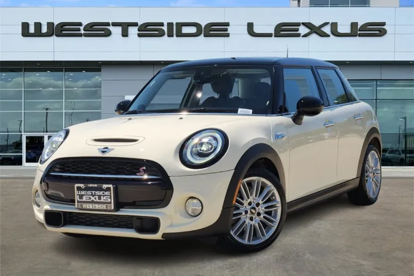 2019 Mini Cooper Hardtop S photo 1