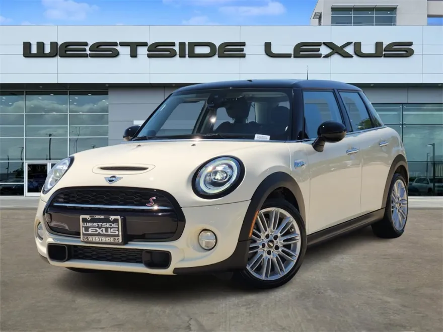 2019 Mini Cooper Hardtop S photo 1