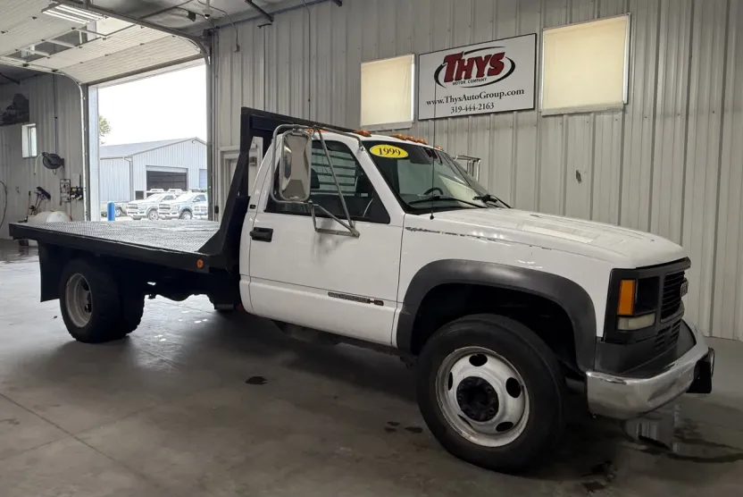 1999 Gmc Sierra 3500 HD photo 1