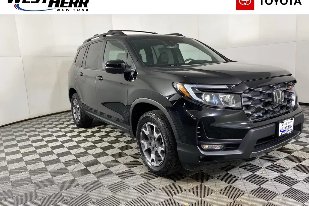 2022 Honda Passport TrailSport photo 1