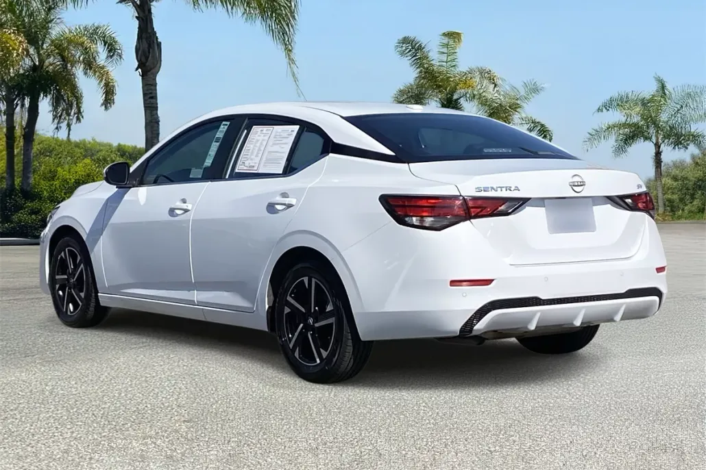 2024 Nissan Sentra SV photo 1