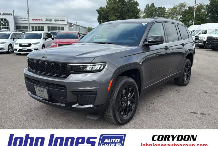 2025 Jeep Grand Cherokee Altitude photo 1