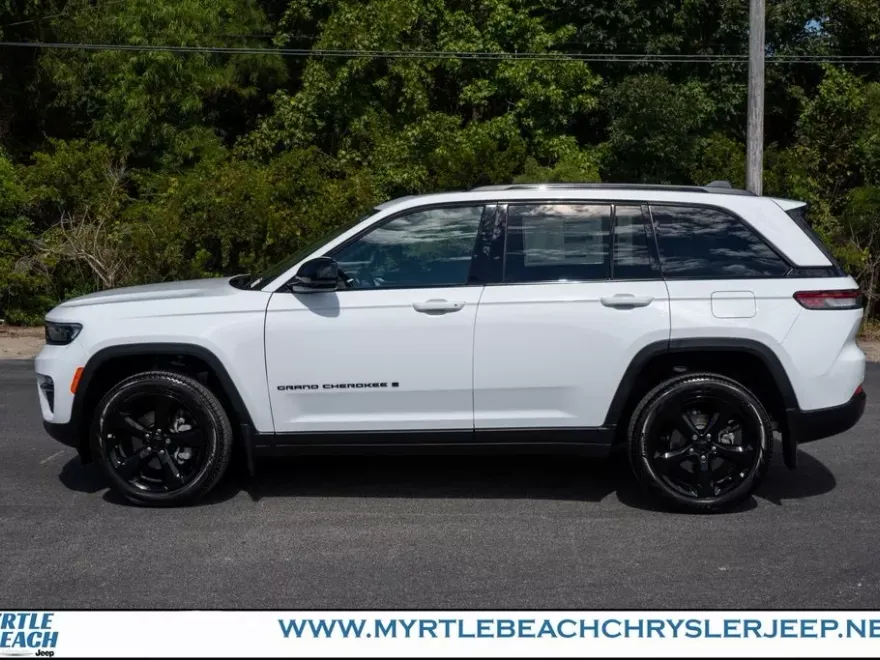 2025 Jeep Grand Cherokee Limited photo 1