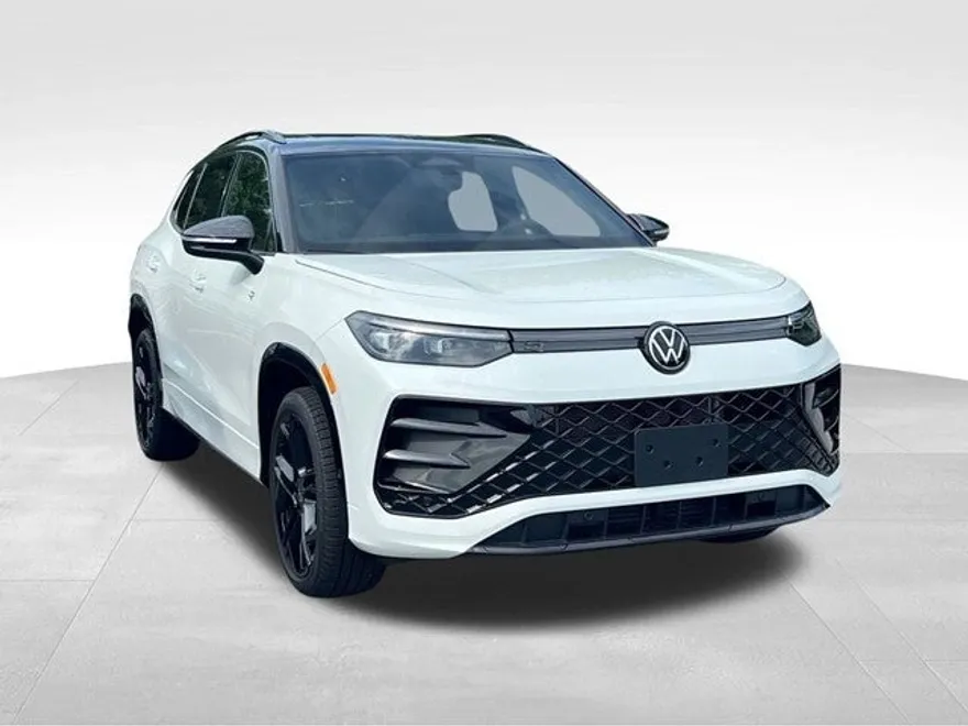2025 Volkswagen Tiguan SE R-Line Black photo 1