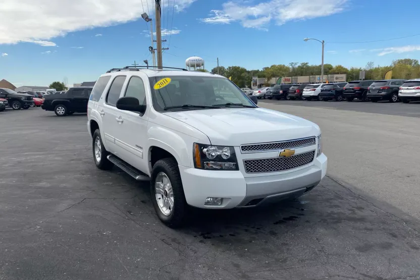 2011 Chevrolet Tahoe LT photo 1