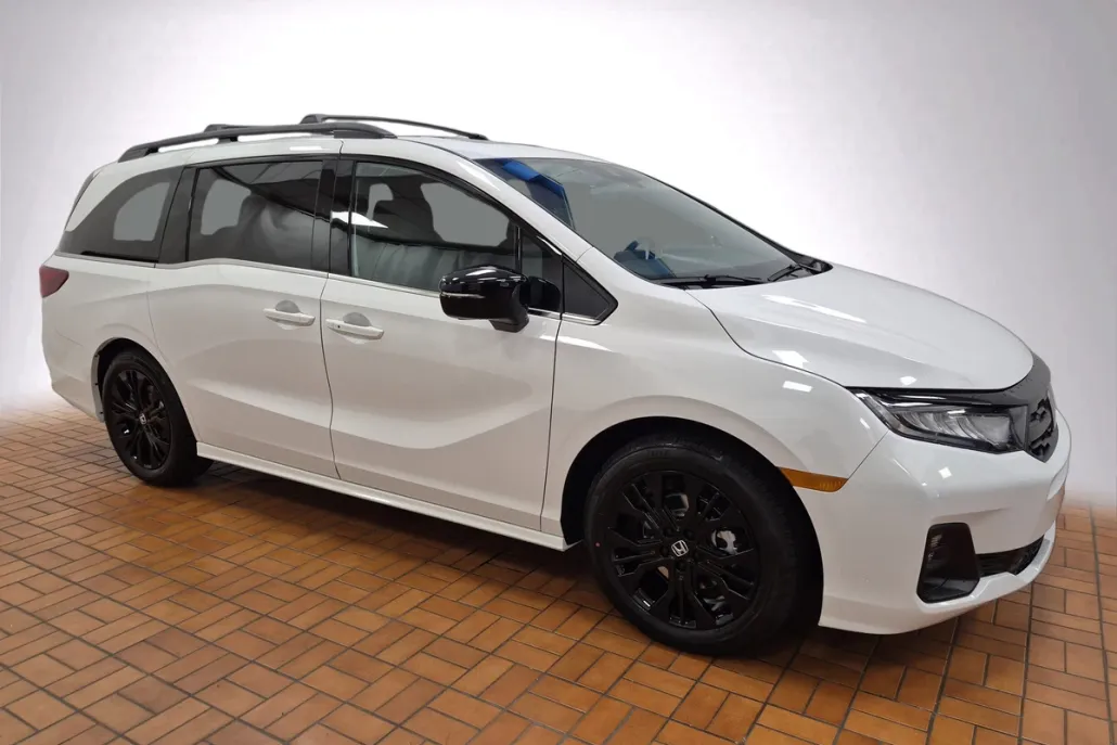 2026 Honda Odyssey photo 1