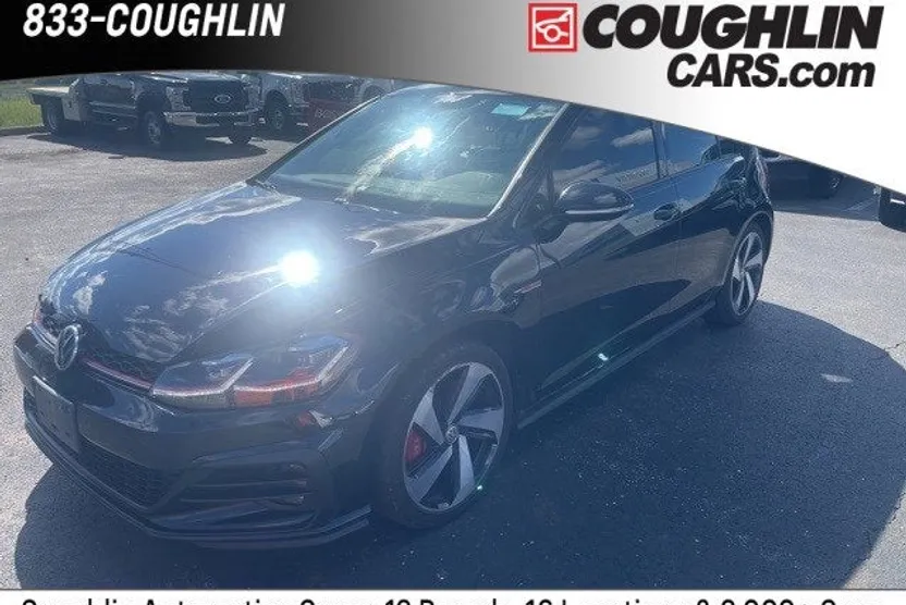 2019 Volkswagen Golf GTI Base photo 1