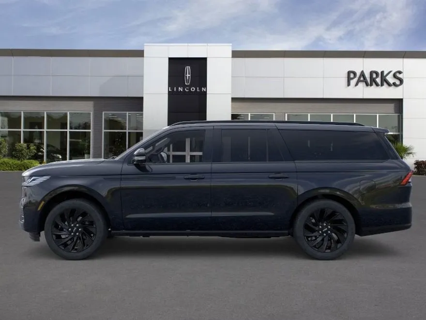 2025 Lincoln Navigator L Reserve photo 1