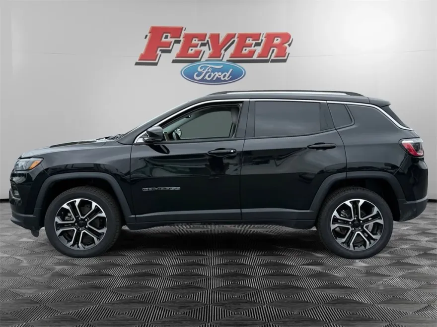 2022 Jeep Compass Limited photo 1