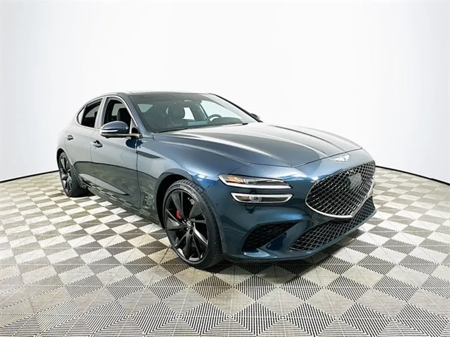 2023 Genesis G70 3.3T photo 1
