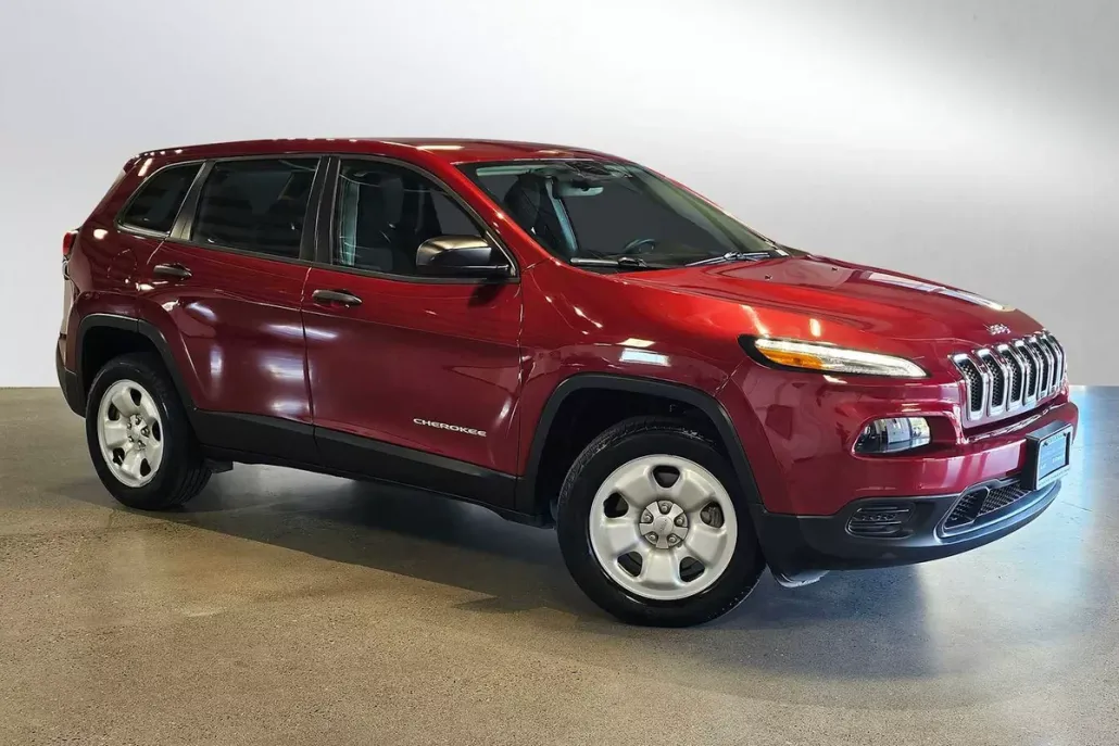 2016 Jeep Cherokee Sport photo 1