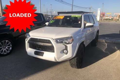 2018 Toyota 4Runner SR5 Premium photo 3