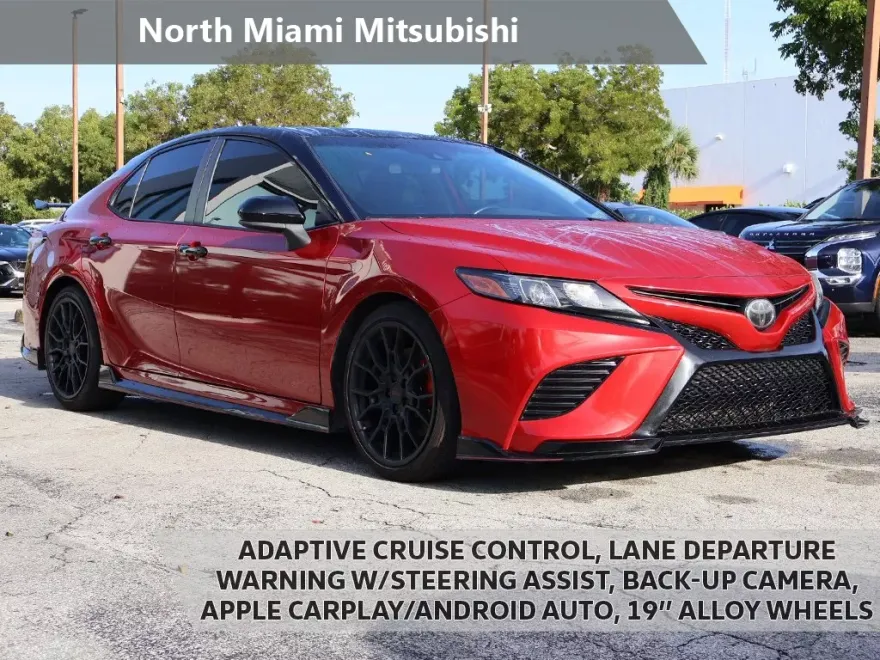 2020 Toyota Camry TRD V6 photo 1