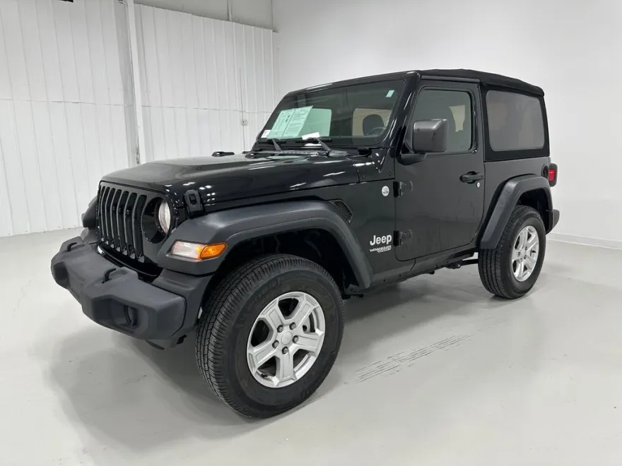 2021 Jeep Wrangler Sport S photo 1