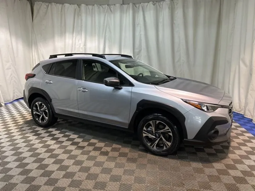 2025 Subaru Crosstrek Premium photo 1