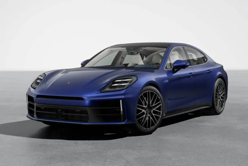 2026 Porsche Panamera 4 photo 1