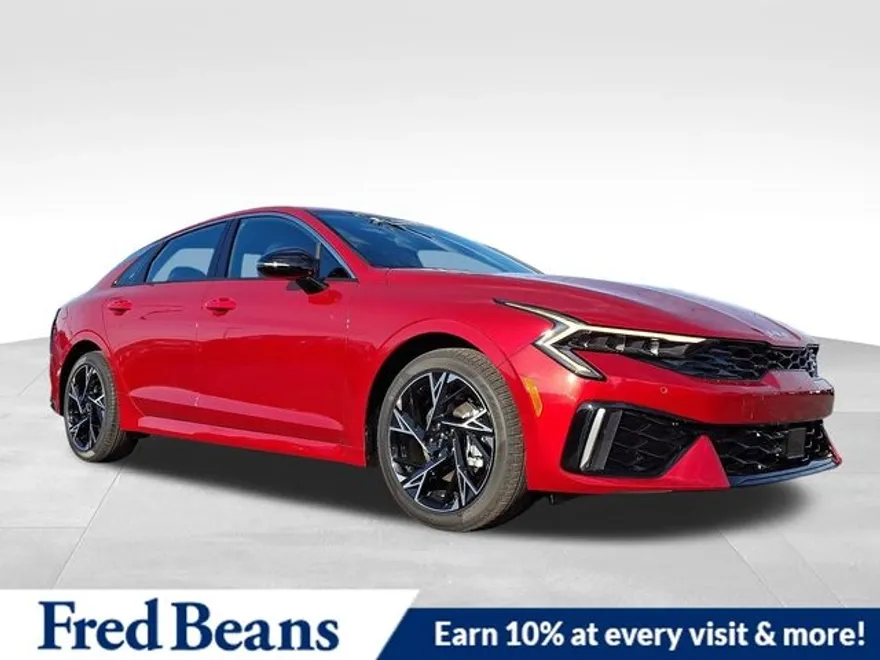 2025 Kia K5 GT-Line photo 1