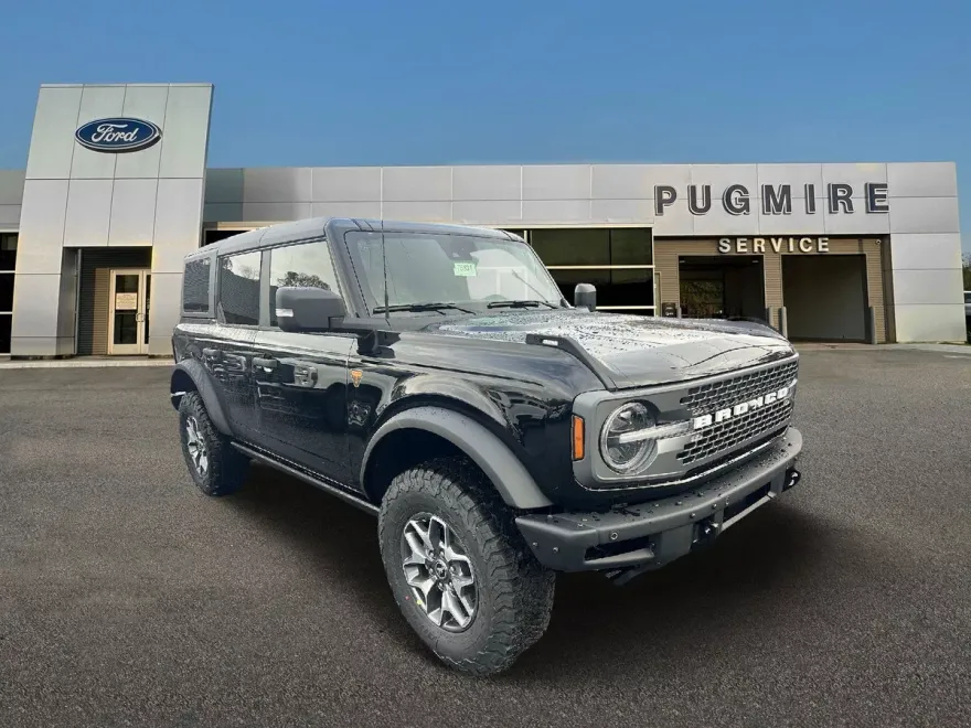 2024 Ford Bronco Badlands photo 1