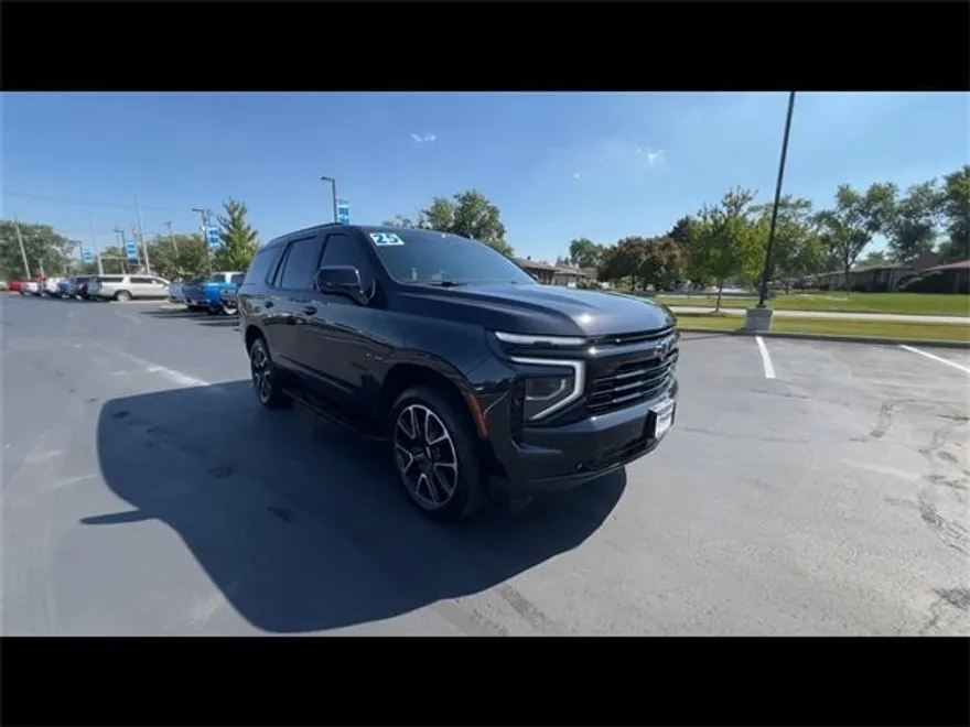 2025 Chevrolet Tahoe RST photo 1