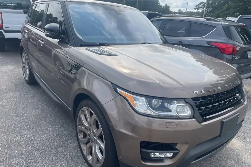 2016 Land Rover Range Rover Sport SuperCharged photo 1