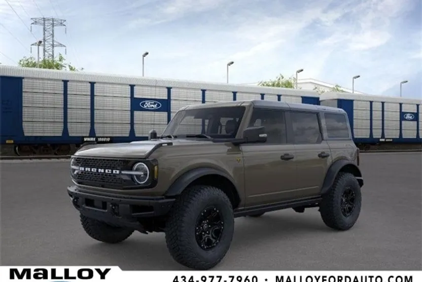 2025 Ford Bronco Badlands photo 1