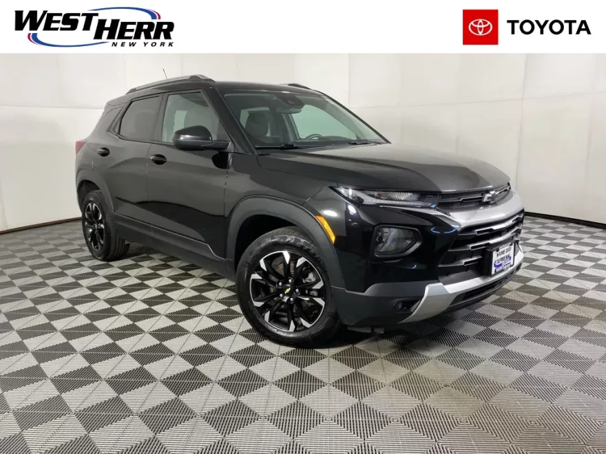 2021 Chevrolet Trailblazer LT photo 1