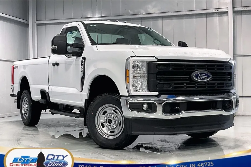 2025 Ford F-250 XL photo 1