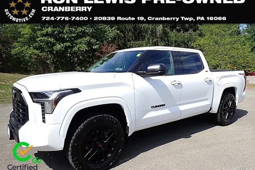 2022 Toyota Tundra SR5 photo 1