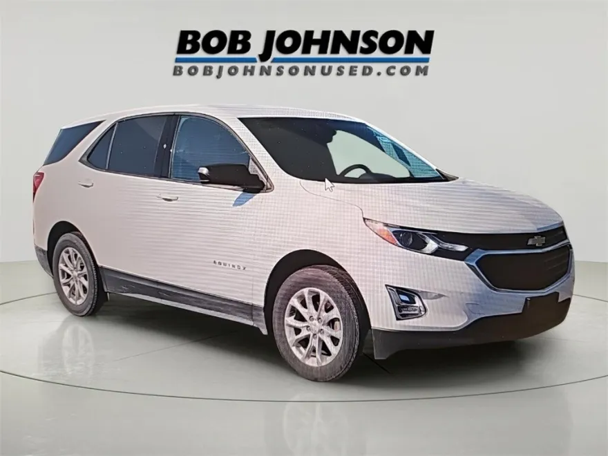 2019 Chevrolet Equinox LS photo 1