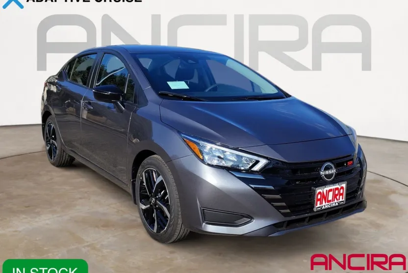 2025 Nissan Versa SR photo 1