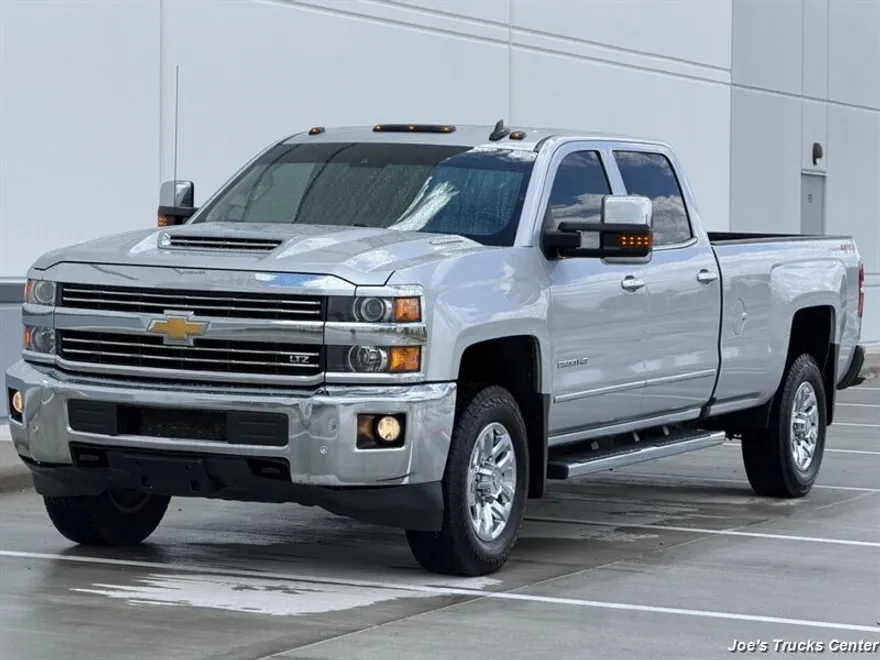 2019 Chevrolet Silverado 2500HD LTZ photo 1