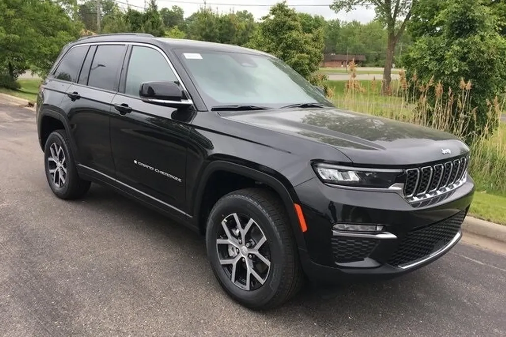 2025 Jeep Grand Cherokee Limited photo 1