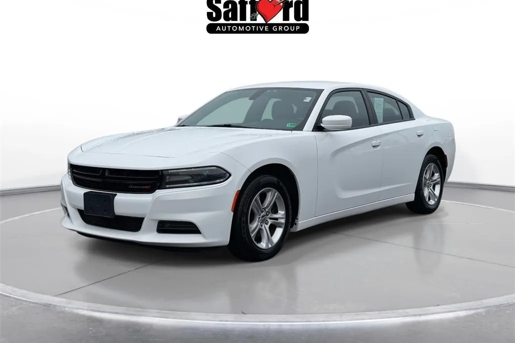 2019 Dodge Charger SXT photo 1
