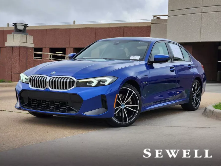 2023 Bmw 330e photo 1