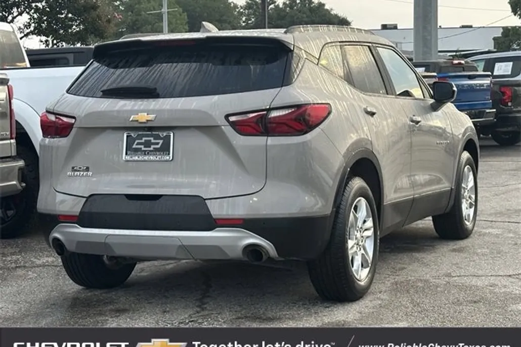 2021 Chevrolet Blazer 1LT photo 1