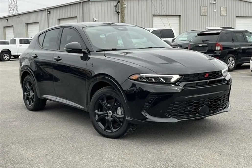 2024 Dodge Hornet R/T Plus photo 1