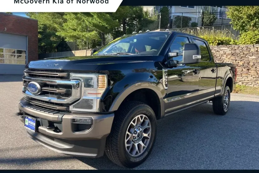 2022 Ford F-350 King Ranch photo 1